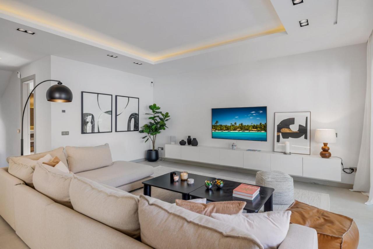 Brand New Modern 5 Bdrm In Puerto Banus Apartamento *