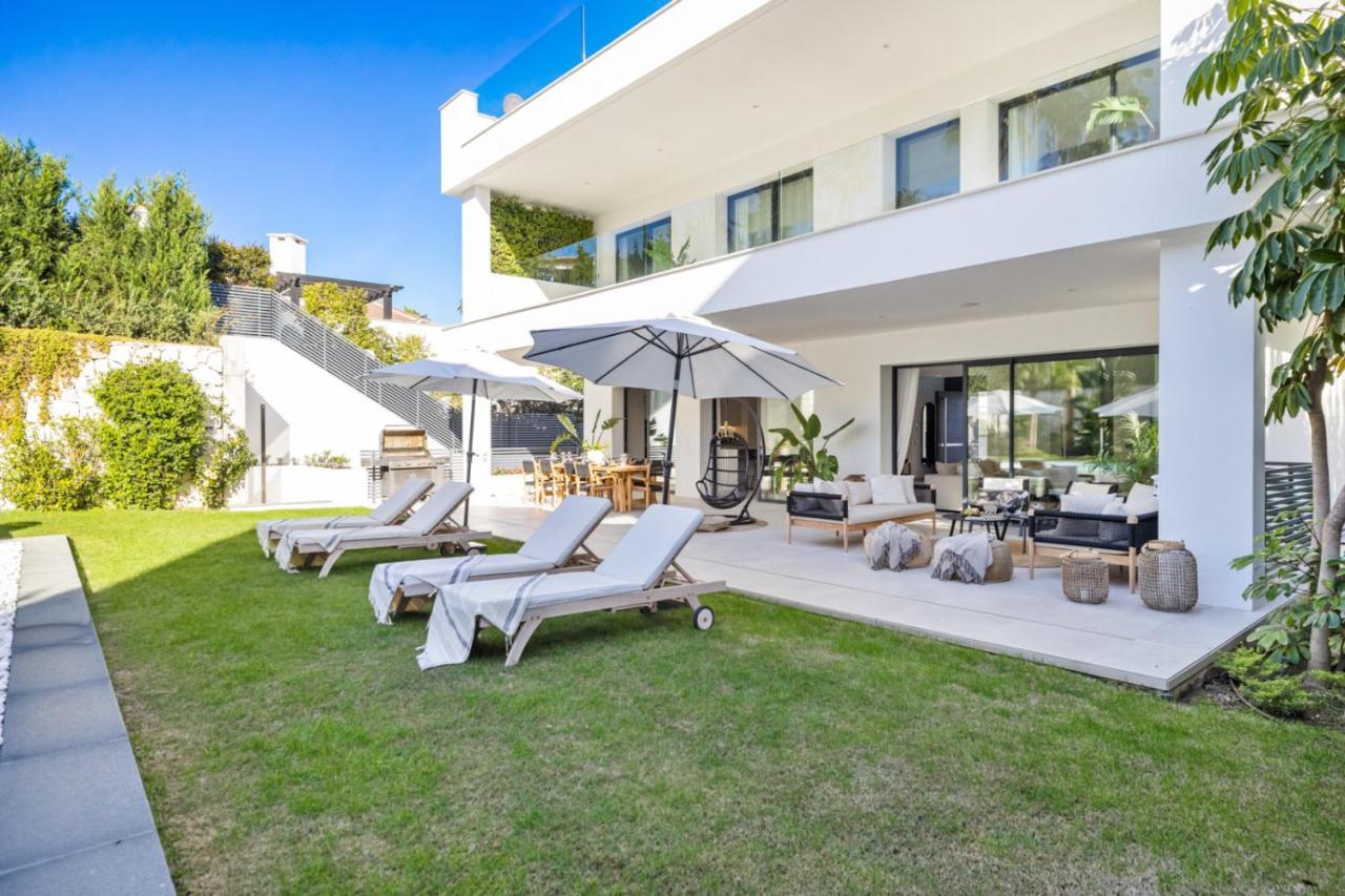 Brand New Modern 5 Bdrm In Puerto Banus Apartment *