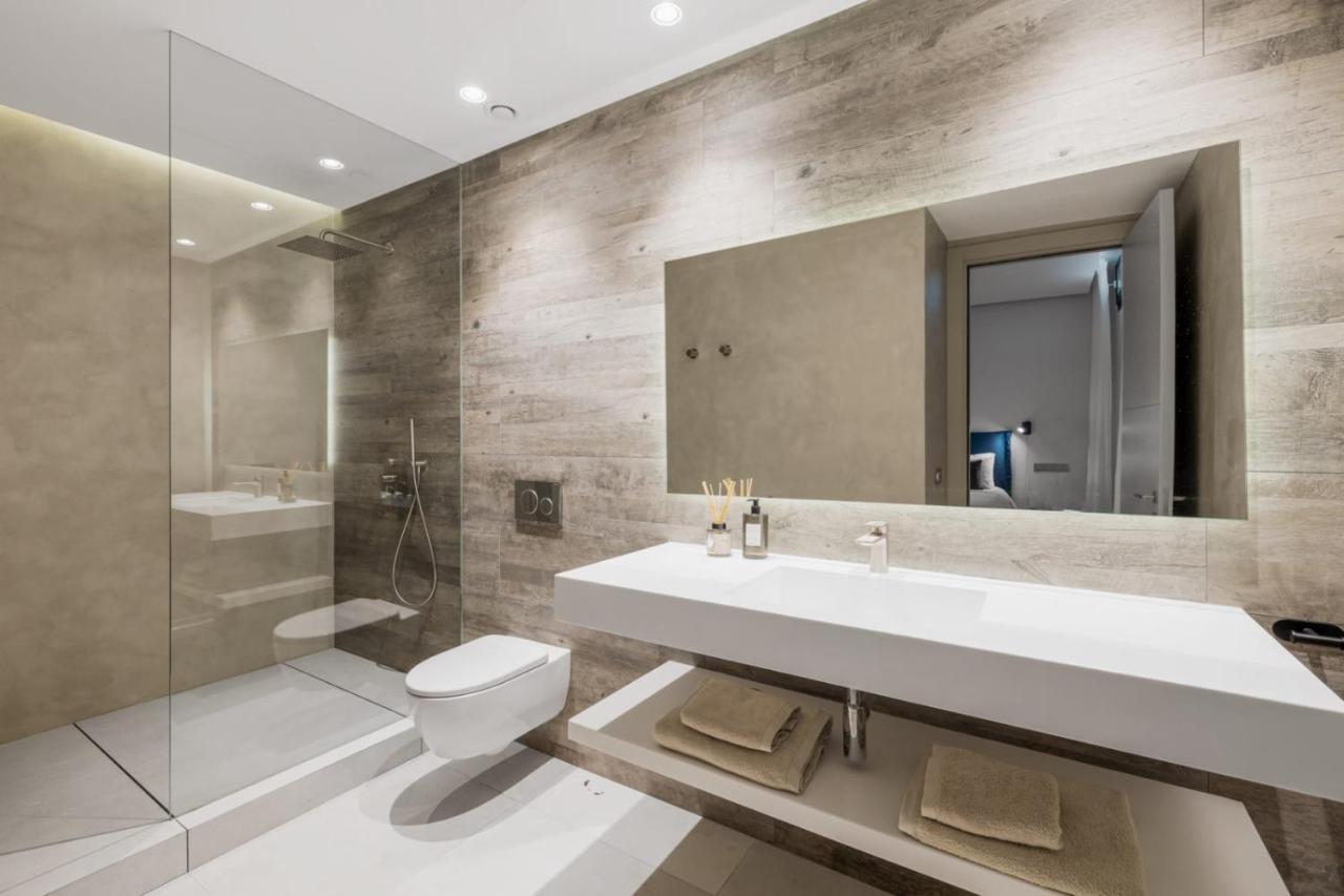 Brand New Modern 5 Bdrm In Puerto Banus