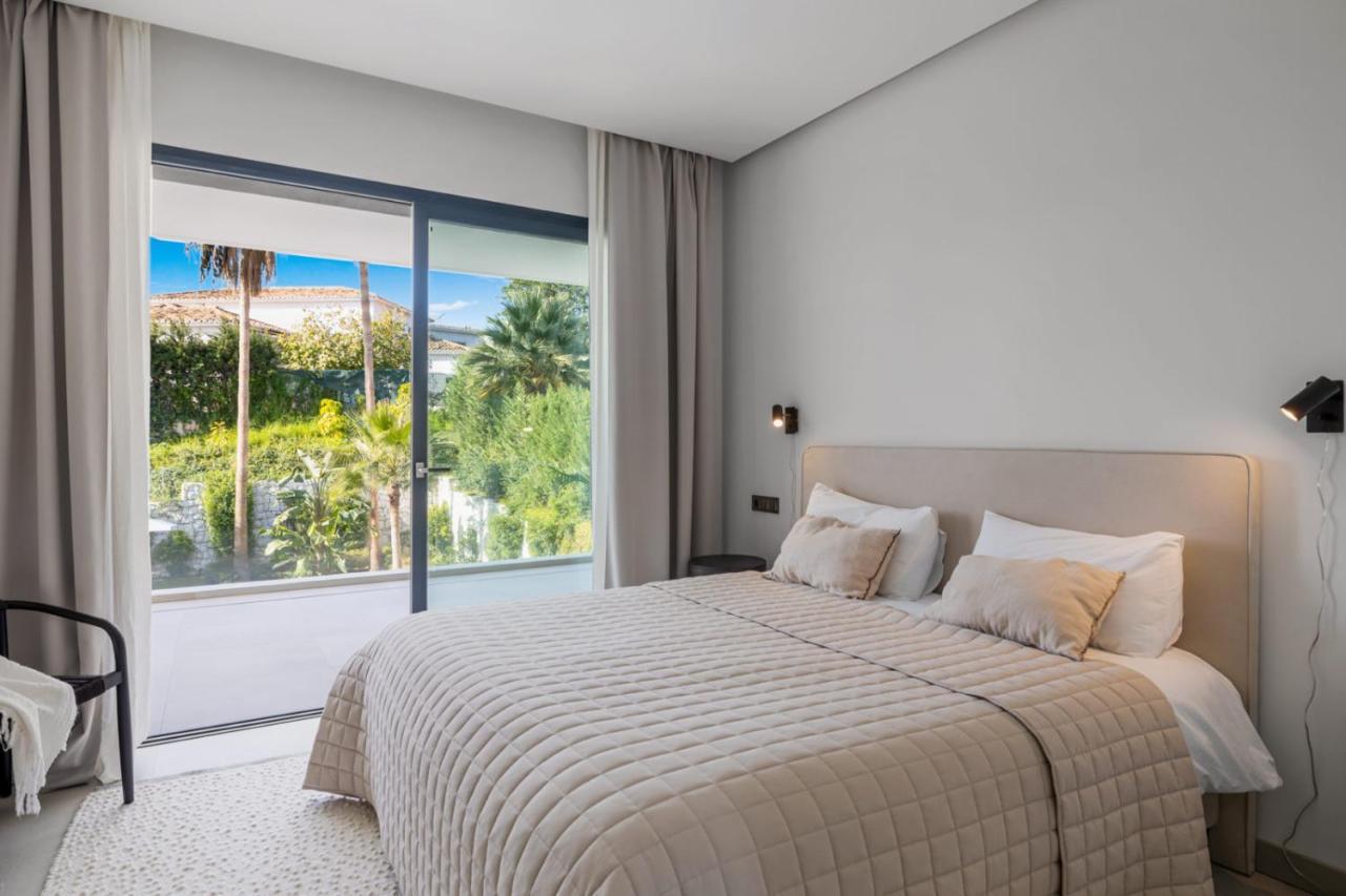 Apartamento Brand New Modern 5 Bdrm In Puerto Banus