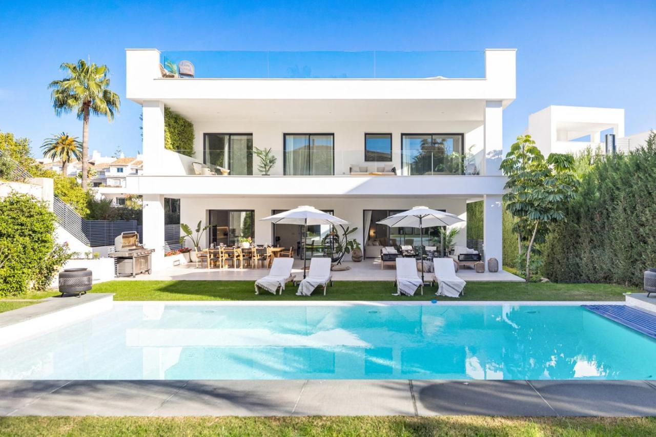 Brand New Modern 5 Bdrm In Puerto Banus * Marbella