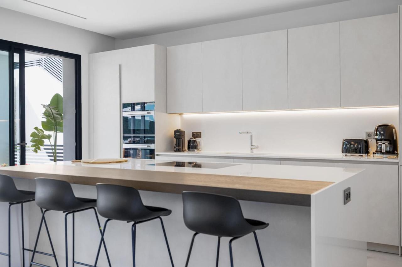 Appartement Brand New Modern 5 Bdrm In Puerto Banus Marbellac